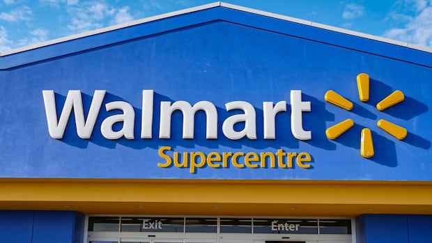 4-teens-arrested-after-airgun-fired-at-store-security-during-robbery:-winnipeg-police