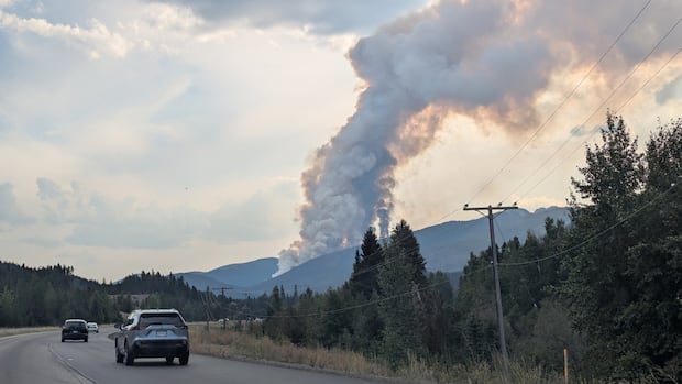 major-bc.-routes-including-coquihalla-highway-closed-due-to-wildfires