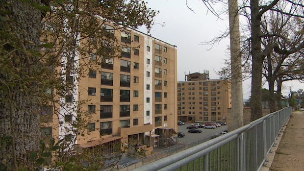 nova-scotia-public-housing-waitlist-hits-8,200-people