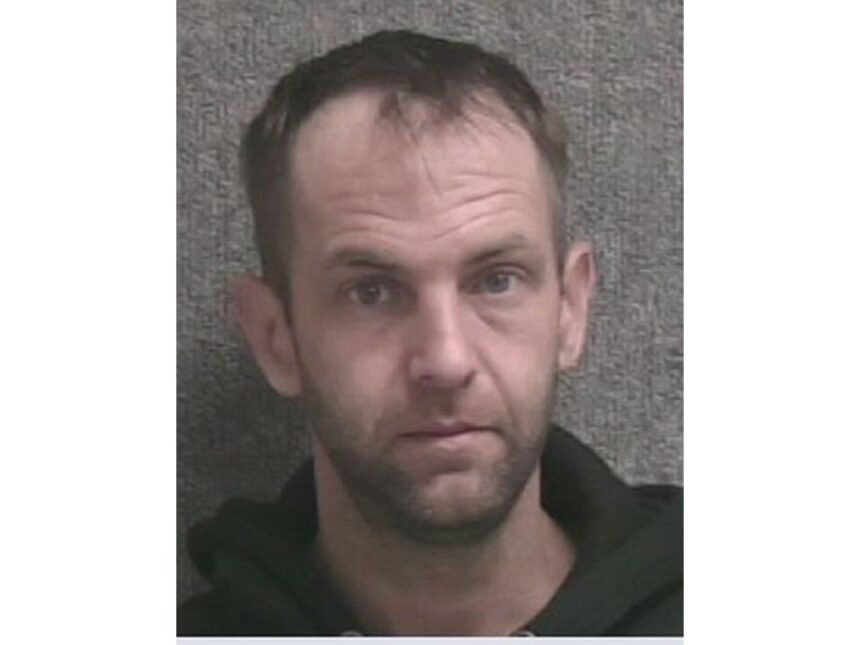 bonavista-rcmp-looking-to-arrest-38-year-old-james-henry-perry