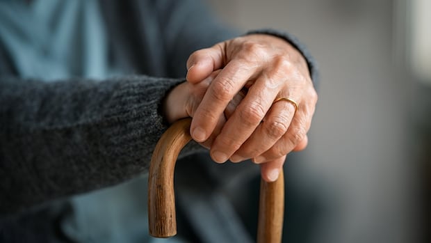 family-sues-operator-over-death-of-resident-who-fell-at-winnipeg-care-home