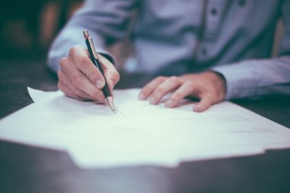 letter:-many-households-falling-behind