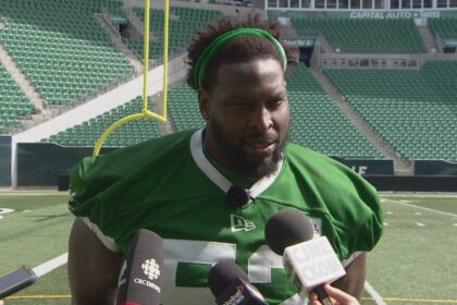 at-150-game-milestone,-jermarcus-hardrick-gives-masterclass-on-how-to-thank-your-wife