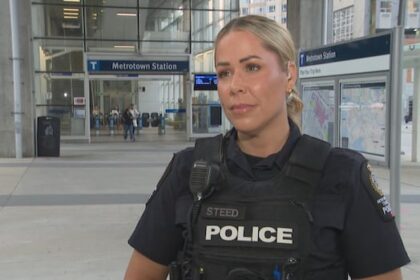 senior-slashed-in-leg-at-burnaby’s-metrotown-station:-police