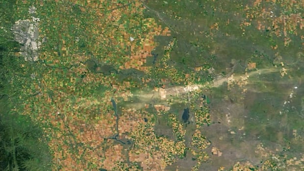 hail,-wind-left-200-km-‘scar’-across-alberta-that’s-visible-from-space