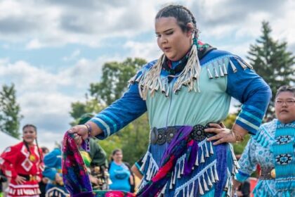 wake-the-giant-music-festival-in-thunder-bay-connects-first-nation-students-to-community