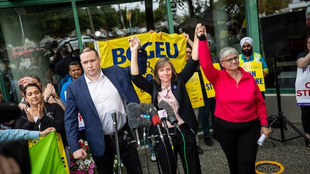 over-a-thousand-more-bc.-public-servants-to-join-picket-lines,-bcgeu-says