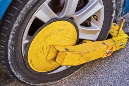 ontario-mayor-proposes-clamping-wheels-of-quebec-vehicles-until-parking-fines-paid