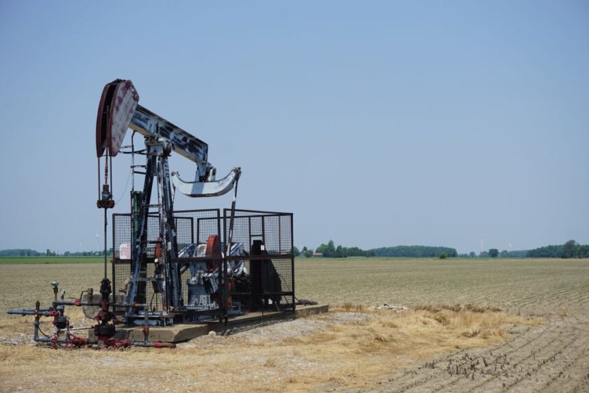 like-living-under-a-volcano:-ontario-cant-afford-its-gas-well-problem