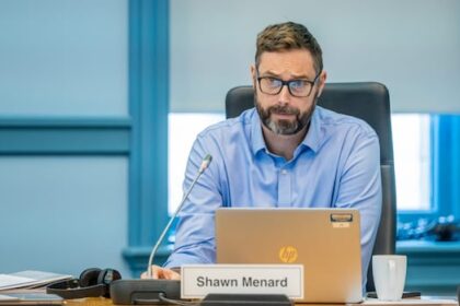 shawn-menard’s-election-spending-discrepancy-won’t-go-to-prosecutor,-committee-decides