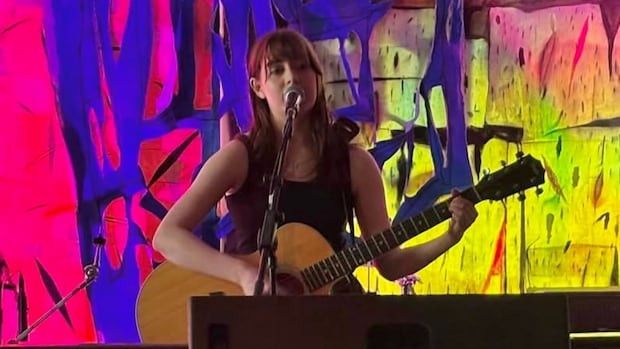 she’s-only-14,-but-she’s-already-landed-a-spot-in-harvest-music-festival’s-lineup