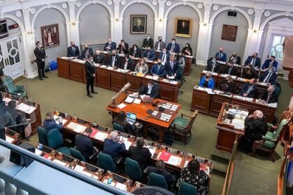 nova-scotia-government-officials-defend-use-of-sole-source-contracts