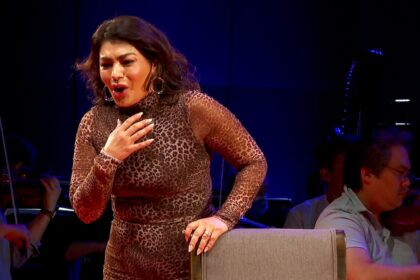 swoon-worthy-opera-tosca-takes-stage-at-ottawas-nac