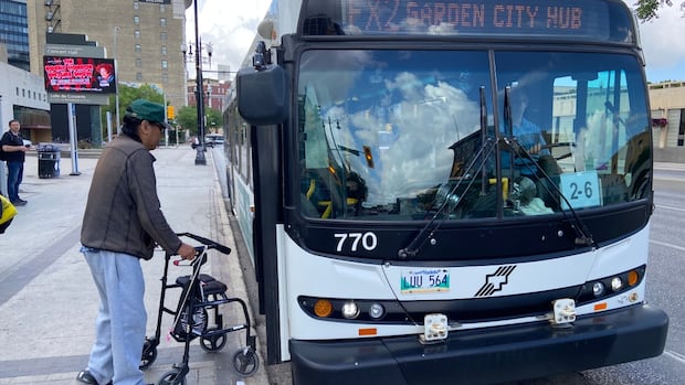 feedback-driven-changes-being-made-to-recently-overhauled-bus-system,-winnipeg-transit-says