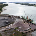 le-premier-ministre-annonce-cinq-grands-projets-nationaux-dans-les-domaines-du-gnl,-de-lexploitation-miniere-et-de-lenergie-nucleaire.