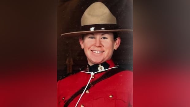 mountie-who-stopped-hollow-water-mass-stabbing-suspect-says-tragedy-will-stay-with-her-forever