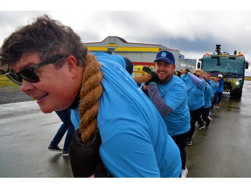 hope-air-haul-for-hope-has-hands-on-heavy-heave