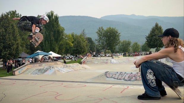 skate-park-veterans-help-next-generation-of-small-town-bc.-skateboarders-find-community