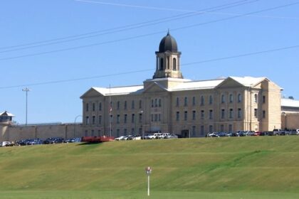 mother-of-inmate-who-died-at-stony-mountain-prison-suing-for-negligence