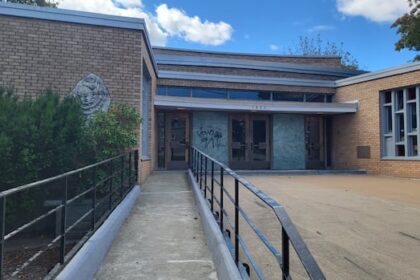 2-halifax-synagogues-vandalized-overnight,-rabbi-calls-it-‘escalation’-of-anti-semitism