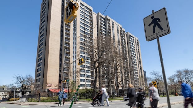 you’d-need-to-make-about-$27-an-hour-to-afford-a-1-bedroom-apartment-in-halifax