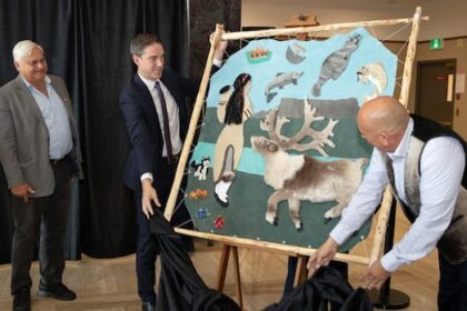 nunatukavut-art-ceremony-in-nl.-legislature-sparks-criticism-from-nunatsiavut-and-innu-nation
