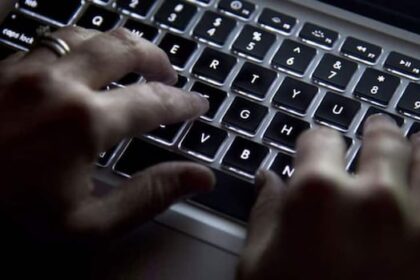 ghostwriters-and-plagiarism-alleged-as-hong-kong-residents-flunk-immigration-applications
