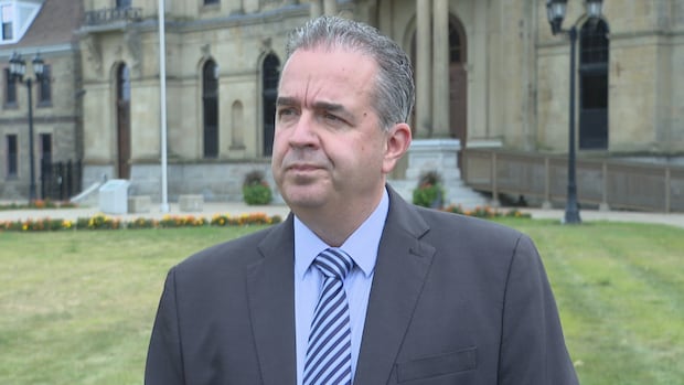 documents-show-new-alcohol-rules-are-expected-to-hit-nb.-liquor’s-bottom-line