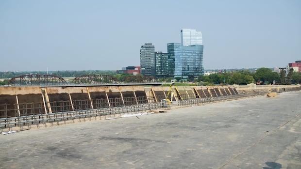 after-saskatoon’s-summer-of-detours,-end-of-busy-construction-season-in-sight