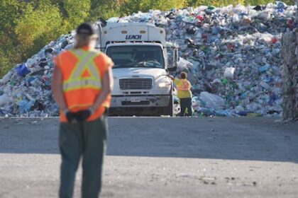 man-dies-at-ottawa-workplace-after-being-injured-by-heavy-vehicle