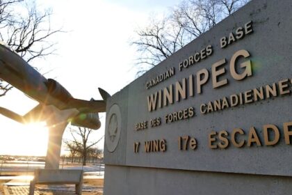 mayor-pitches-winnipeg-for-new-military-spending