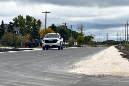 stretch-of-mollard-road-paved-after-years-of-calls-for-improvement-from-sikh-society-of-manitoba
