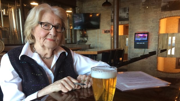‘the-chicken-alfredo-was-warm-and-comforting’:-grand-forks-writer-of-viral-olive-garden-review-dies-at-99