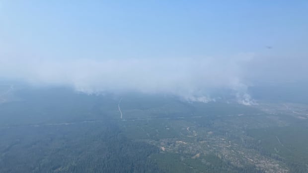 bc.-warns-wildfire-threats-remain-despite-rain,-cooler-conditions-in-some-places