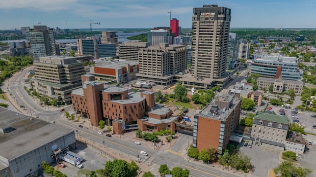 election-campaigns-kick-off-in-gatineau
