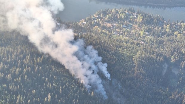 wildfire-prompts-evacuation-alert-for-190-properties-in-bc.’s-southern-interior
