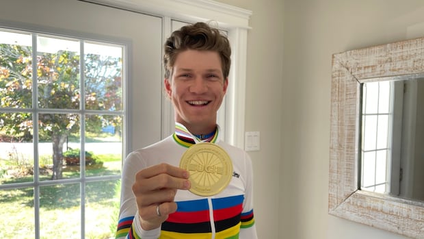 nb.-para-cyclist-looks-back-on-gold-medal-he-won-13-years-after-life-changing-injury