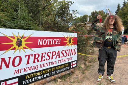 hunters-mountain-mi’kmaq-blockade-continues-into-third-week,-visited-by-liberal-mp