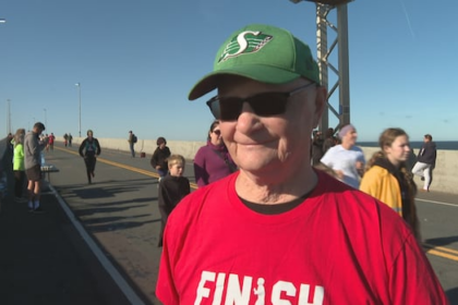 fighting-his-own-cancer-battle,-saskatchewan-man-travels-to-pei.-for-terry-fox-run