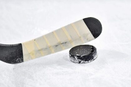 mhl:-campbellton-tigers-hand-pei.’s-western-capitals-their-first-loss