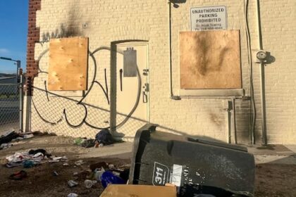 winnipeg-police-investigate-4-fires-at-ndp-cabinet-minister’s-constituency-office