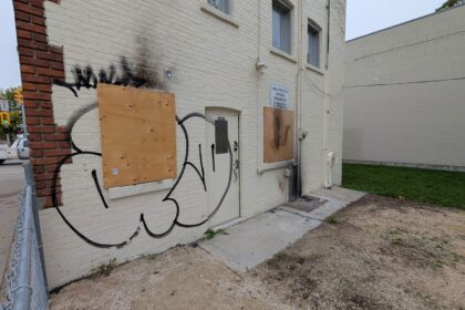 vandals-strike-offices-of-2-first-nations-politicians-in-winnipeg