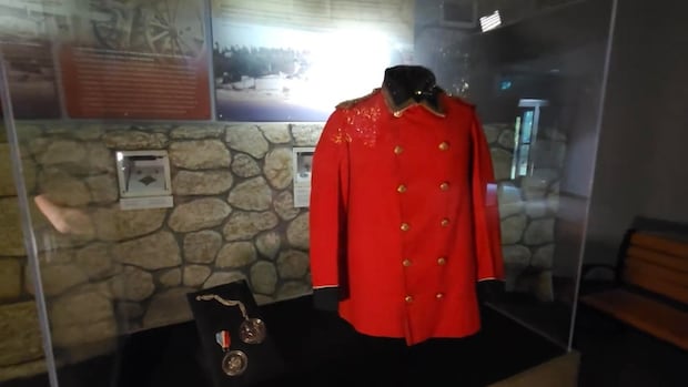treaty-5-document,-medals-and-chief-berens’s-jacket-reunited-after-150-years