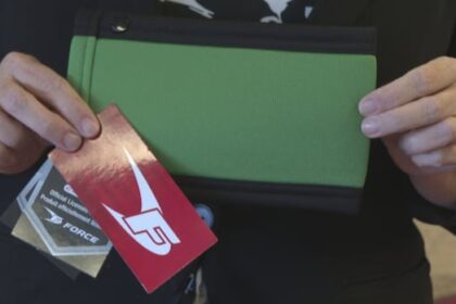 how-hockey-pei.-aims-to-remind-spectators-not-to-hurl-abuse-at-young-referees