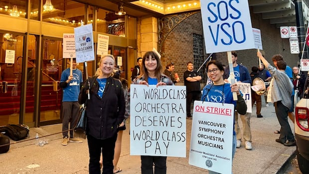 vancouver-symphony-orchestra-musicians-go-on-strike,-cancelling-concerts-at-orpheum