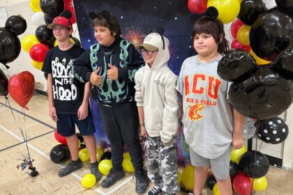 dreams-take-flight-surprises-4-sask.-students-with-disneyland-trip