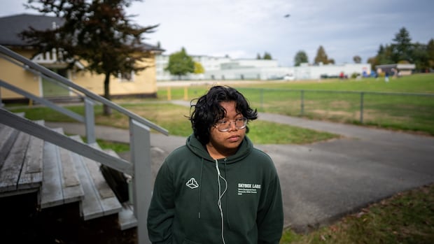 how-vancouver-students-are-healing-after-a-major-tragedy-right-in-front-of-their-school