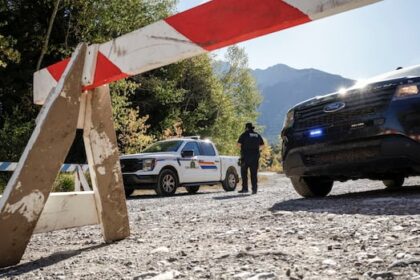more-crews-arriving-as-search-for-missing-alberta-boy-near-bc.-border-approaches-1-week-mark