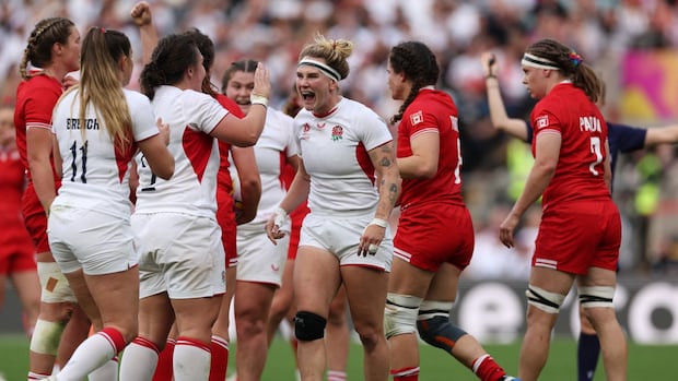 canada-falls-to-england-in-women’s-rugby-world-cup-final-in-front-of-record-crowd