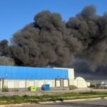 winnipeg-fire-crews-fighting-large-blaze-in-inkster-industrial-park